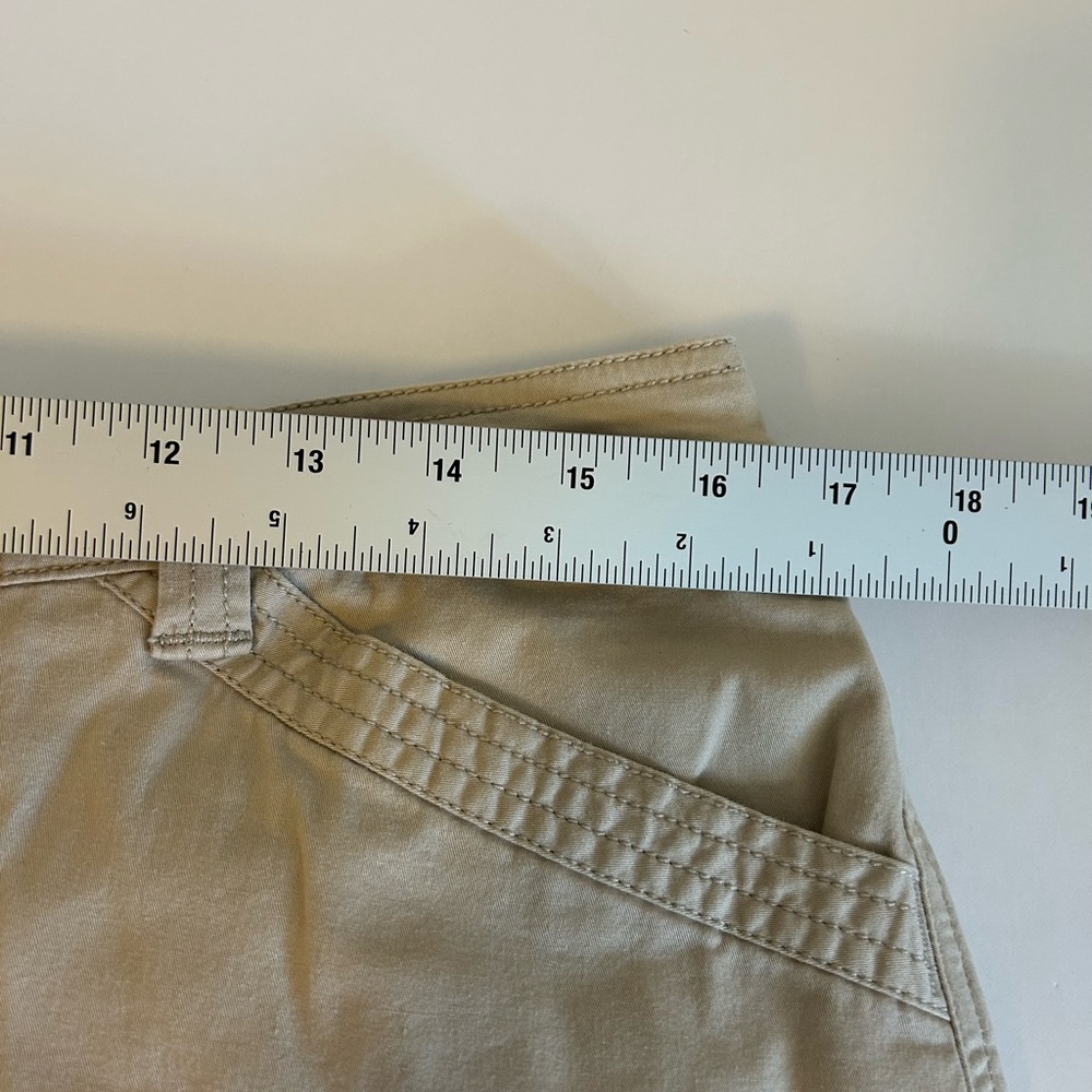 Croft & Barrow Beige Skort with Pockets - Picture 5 of 7